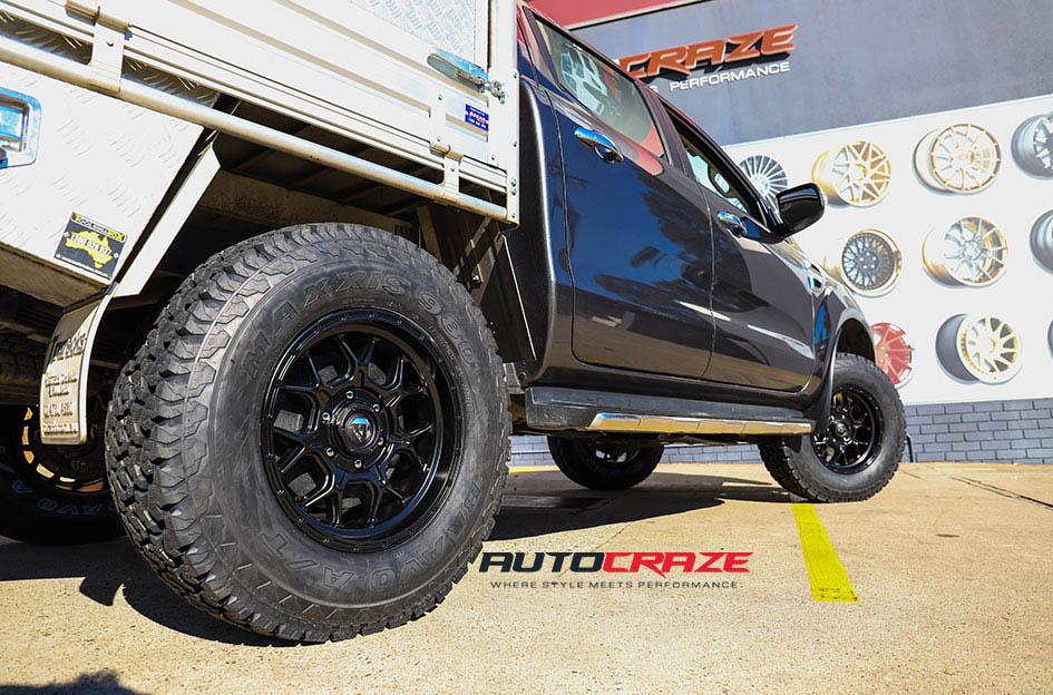 FORD-RANGER-TECH-MATTE-BLACK